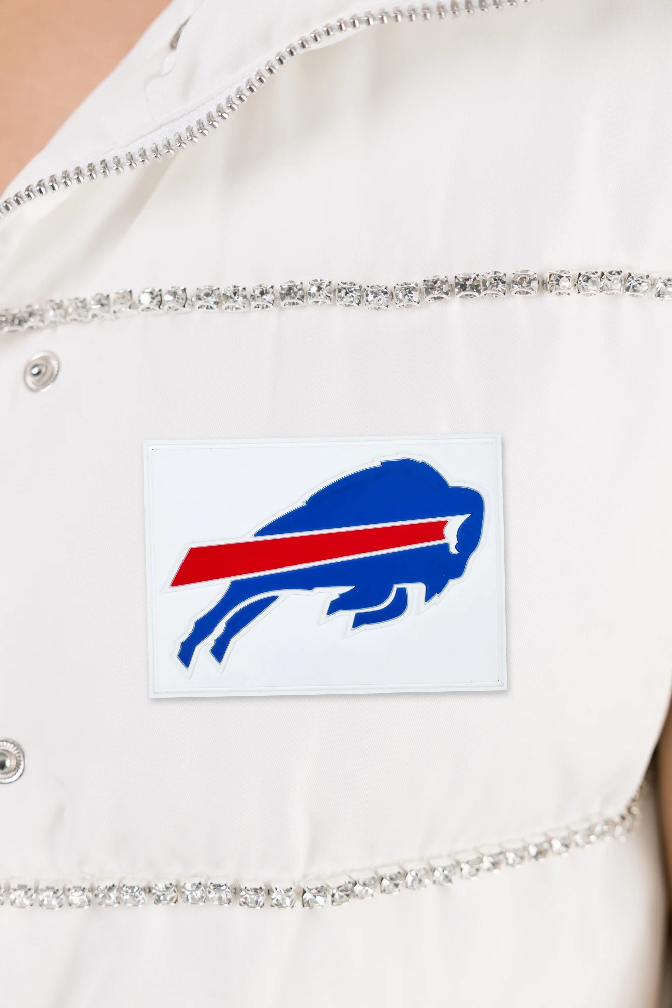 BUFFALO BILLS MAKE IT SHINE RHINESTONE DETAIL PUFFER VEST BY RANDI MAHOMES - Image 4