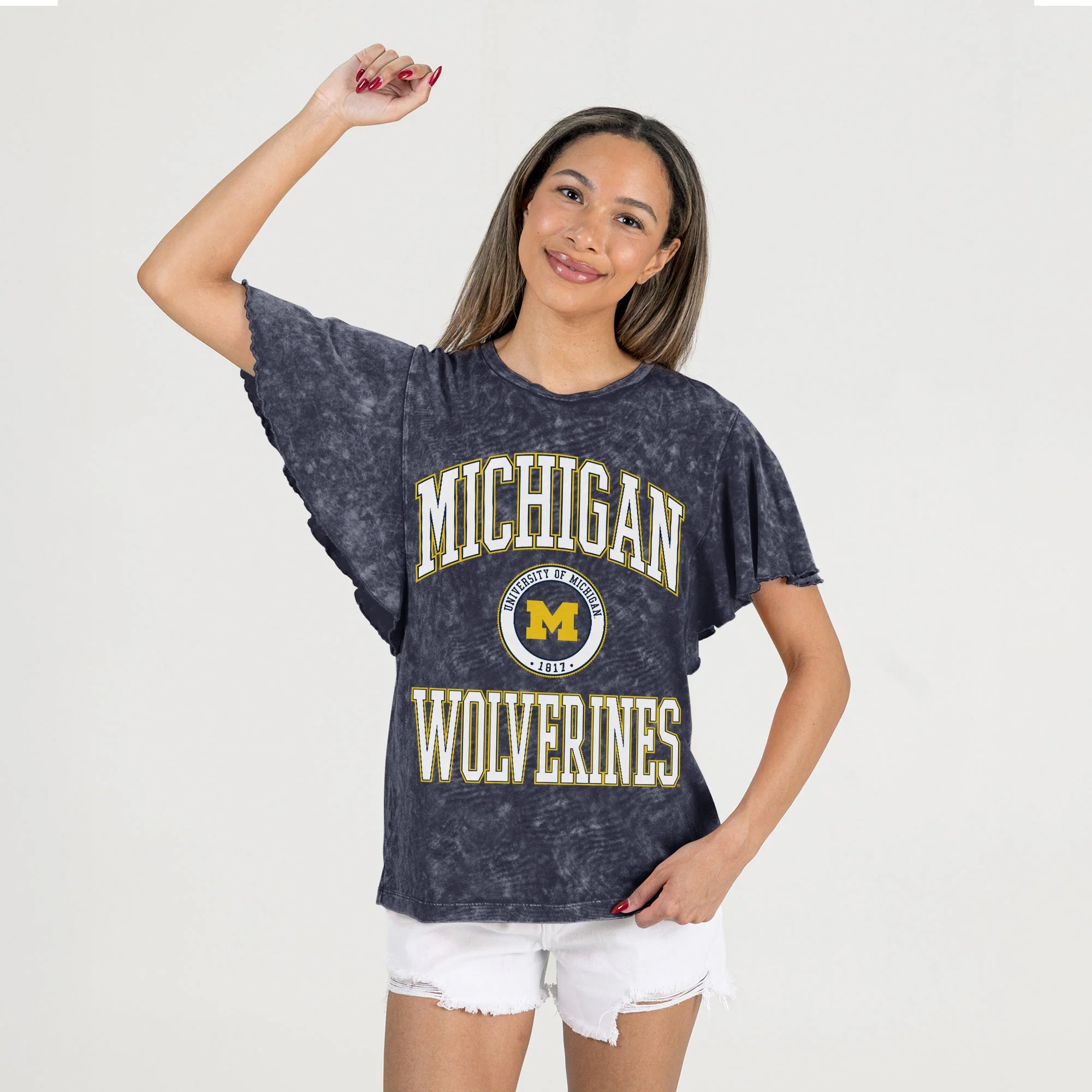 MICHIGAN WOLVERINES VICTORY MODE FLUTTER SLEEVE TEE IN NAVY - Image 4