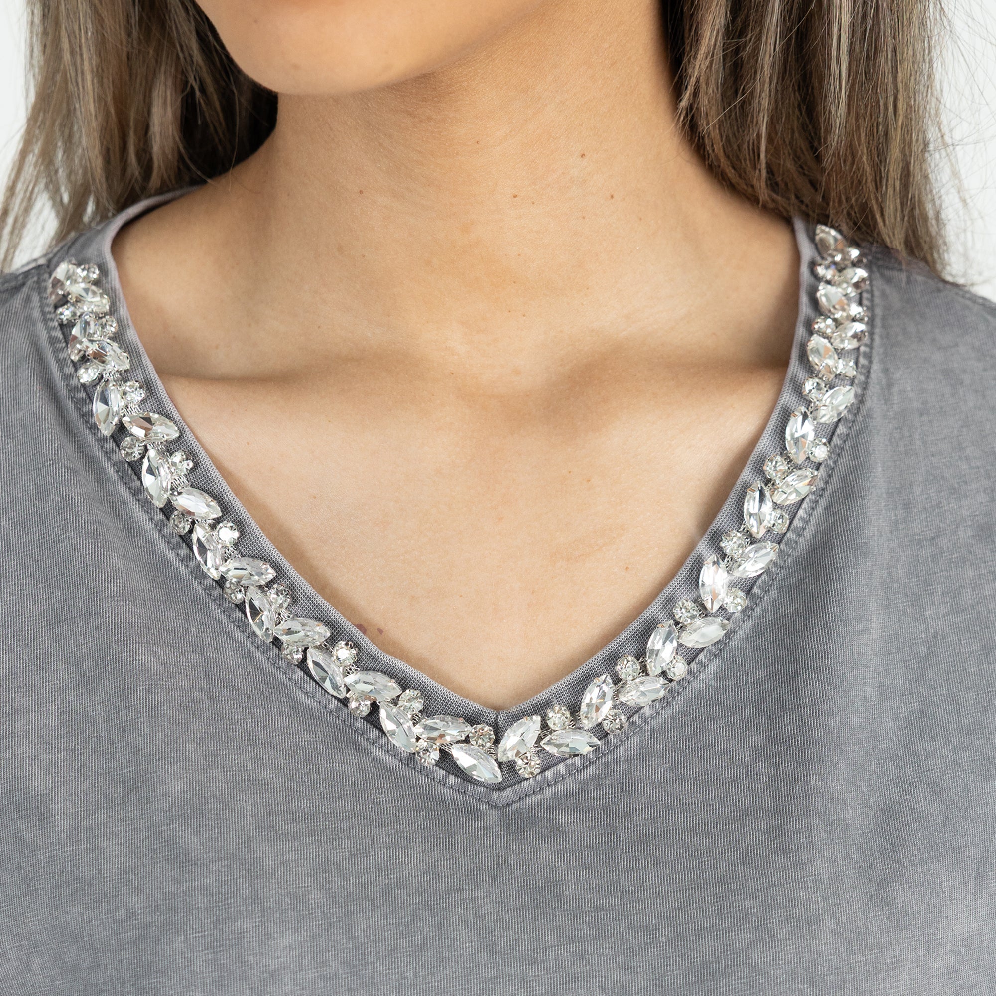 SACRAMENTO STATE HORNETS ICONIC EDGE RHINESTONE TRIM V-NECK TEE - Image 7