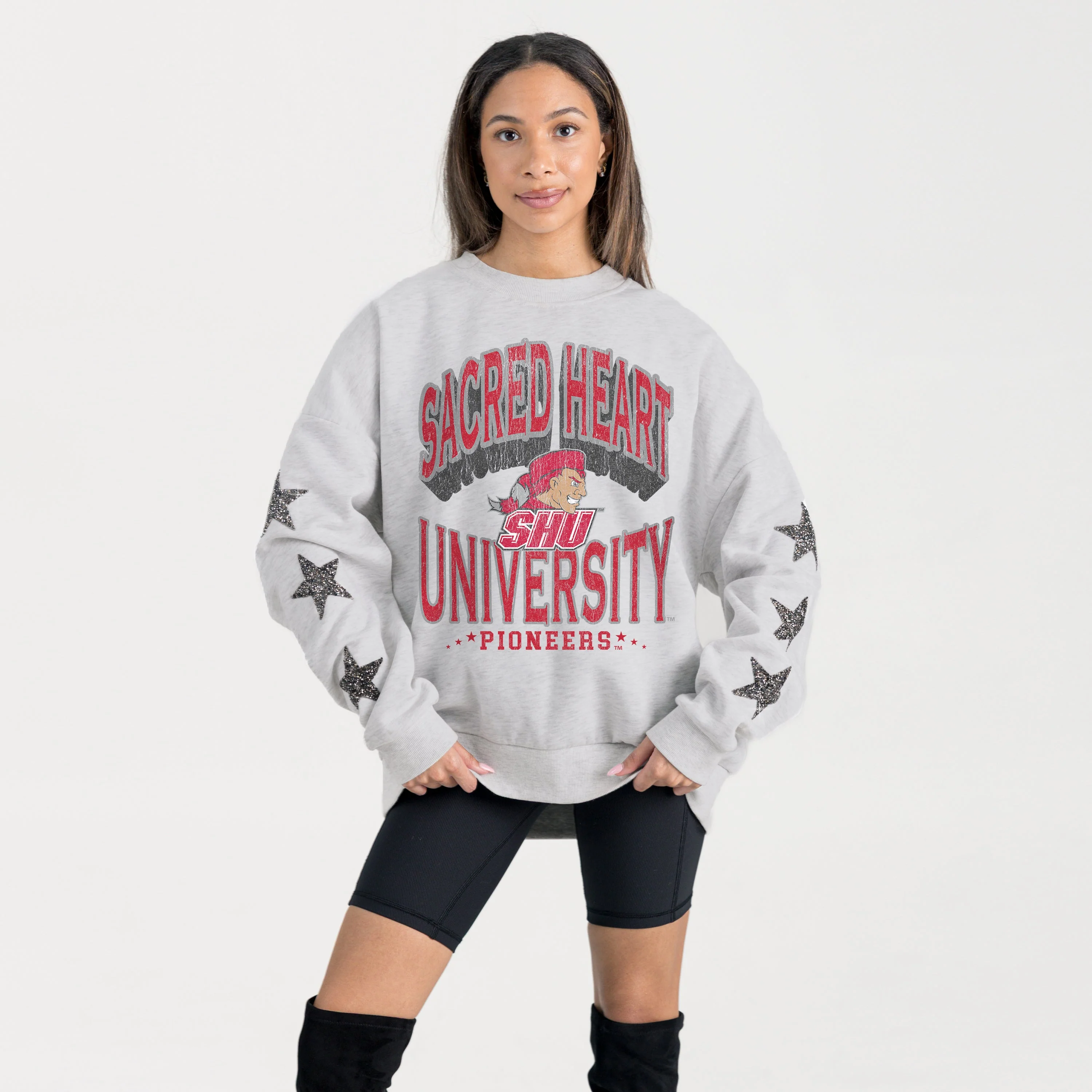 SACRED HEART PIONEERS RESILIENCE STAR EMBELLISHED CREW SWEATSHIRT - Image 5