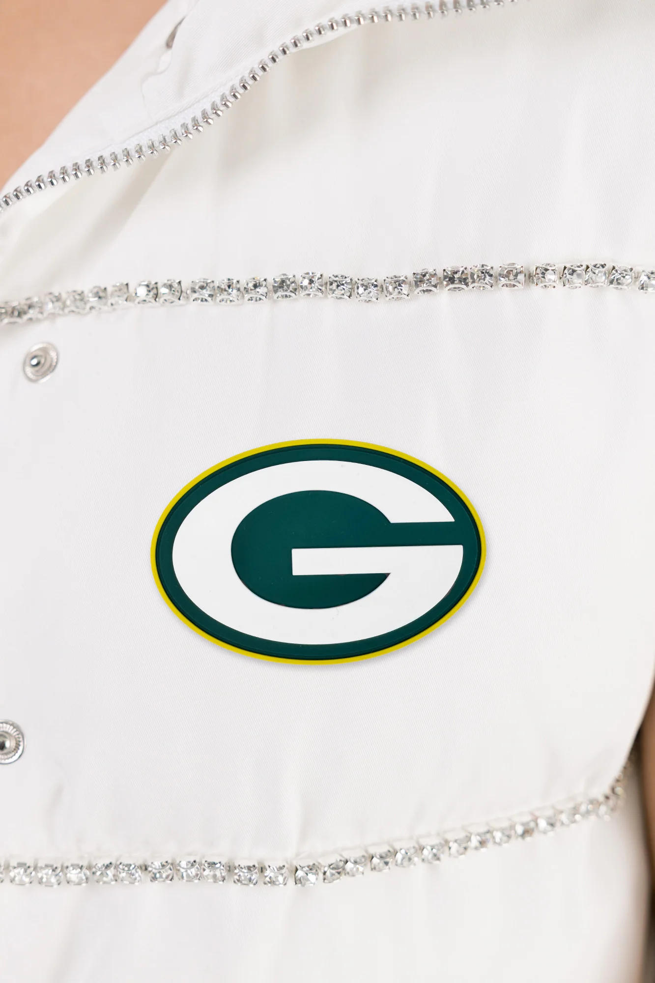 GREEN BAY PACKERS MAKE IT SHINE RHINESTONE DETAIL PUFFER VEST BY RANDI MAHOMES - Image 4
