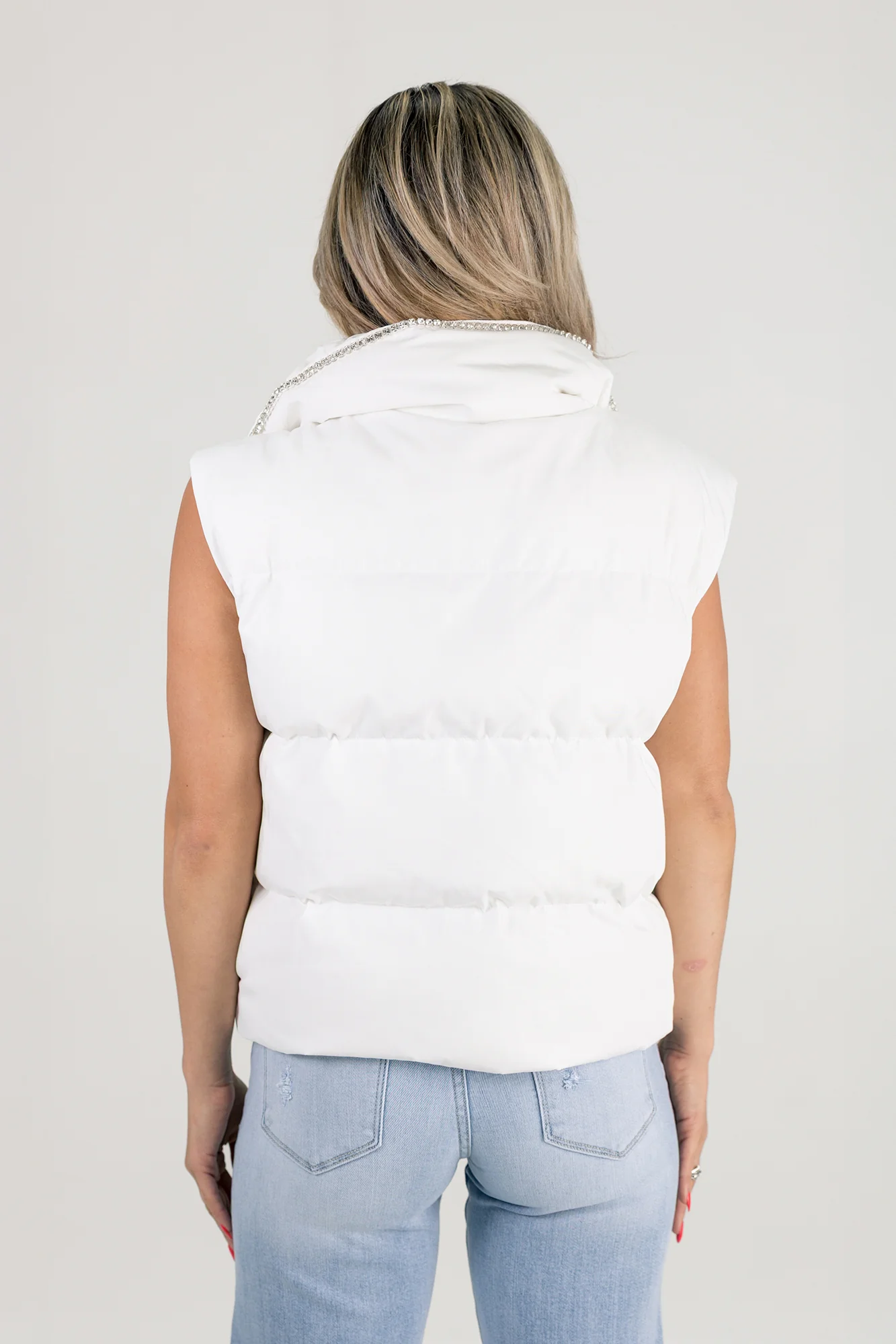 GREEN BAY PACKERS MAKE IT SHINE RHINESTONE DETAIL PUFFER VEST BY RANDI MAHOMES - Image 5