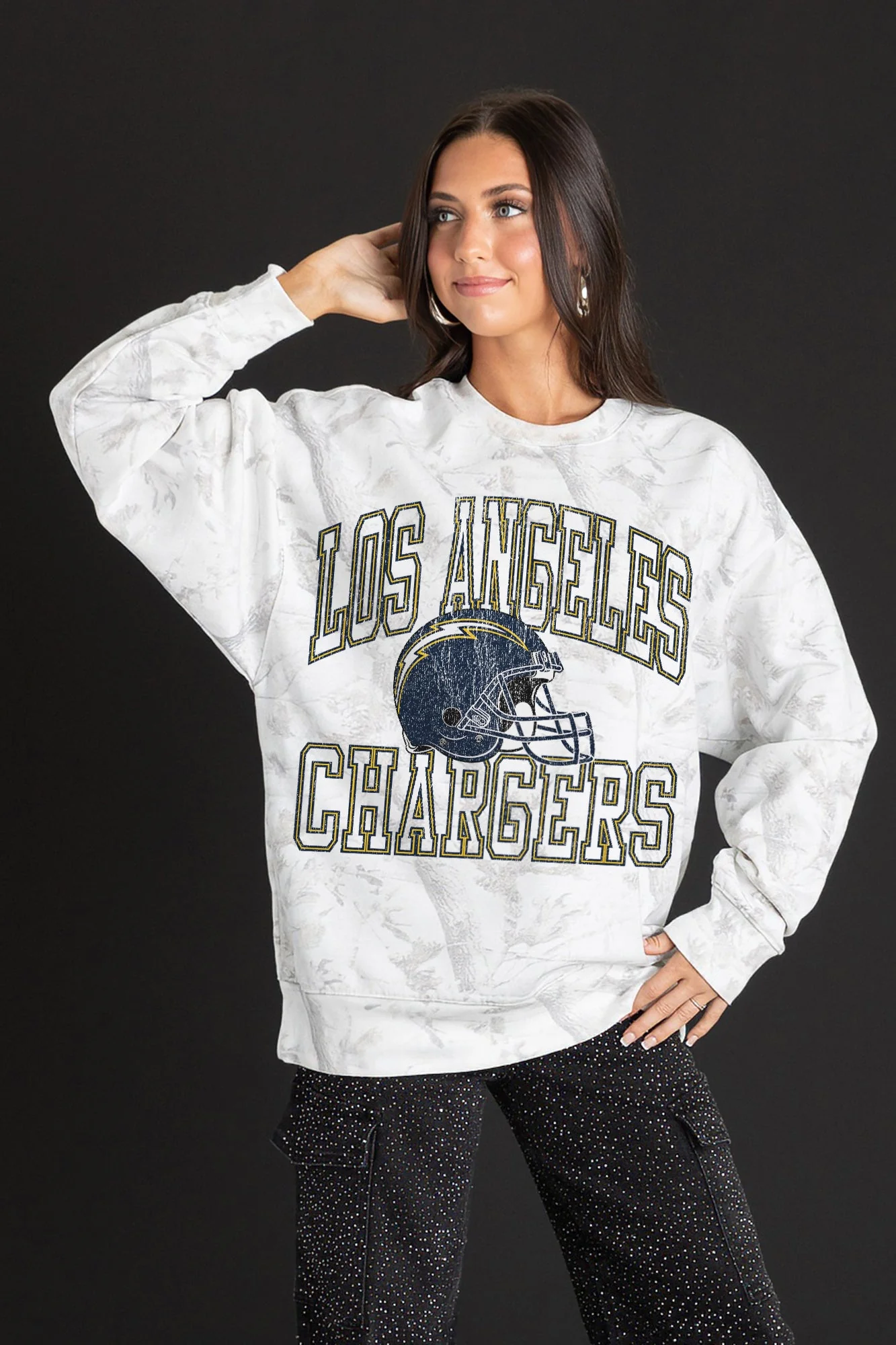 LOS ANGELES CHARGERS WHITEOUT PREMIUM DROP SHOULDER CAMO PULLOVER - Image 4