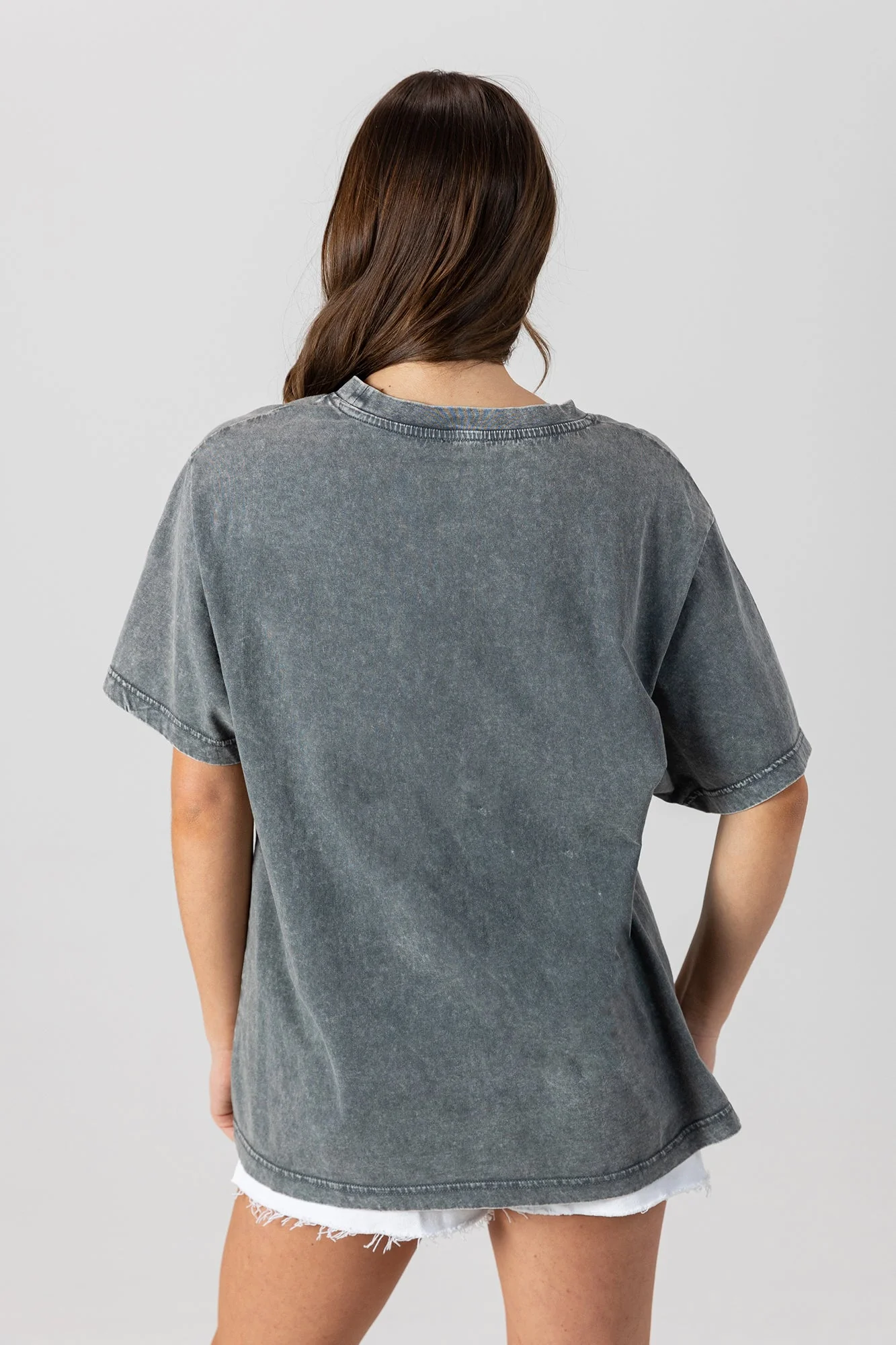 TAMPA BAY BUCCANEERS CLASSIC GRIND WASHED RELAXED FIT TEE - Image 5