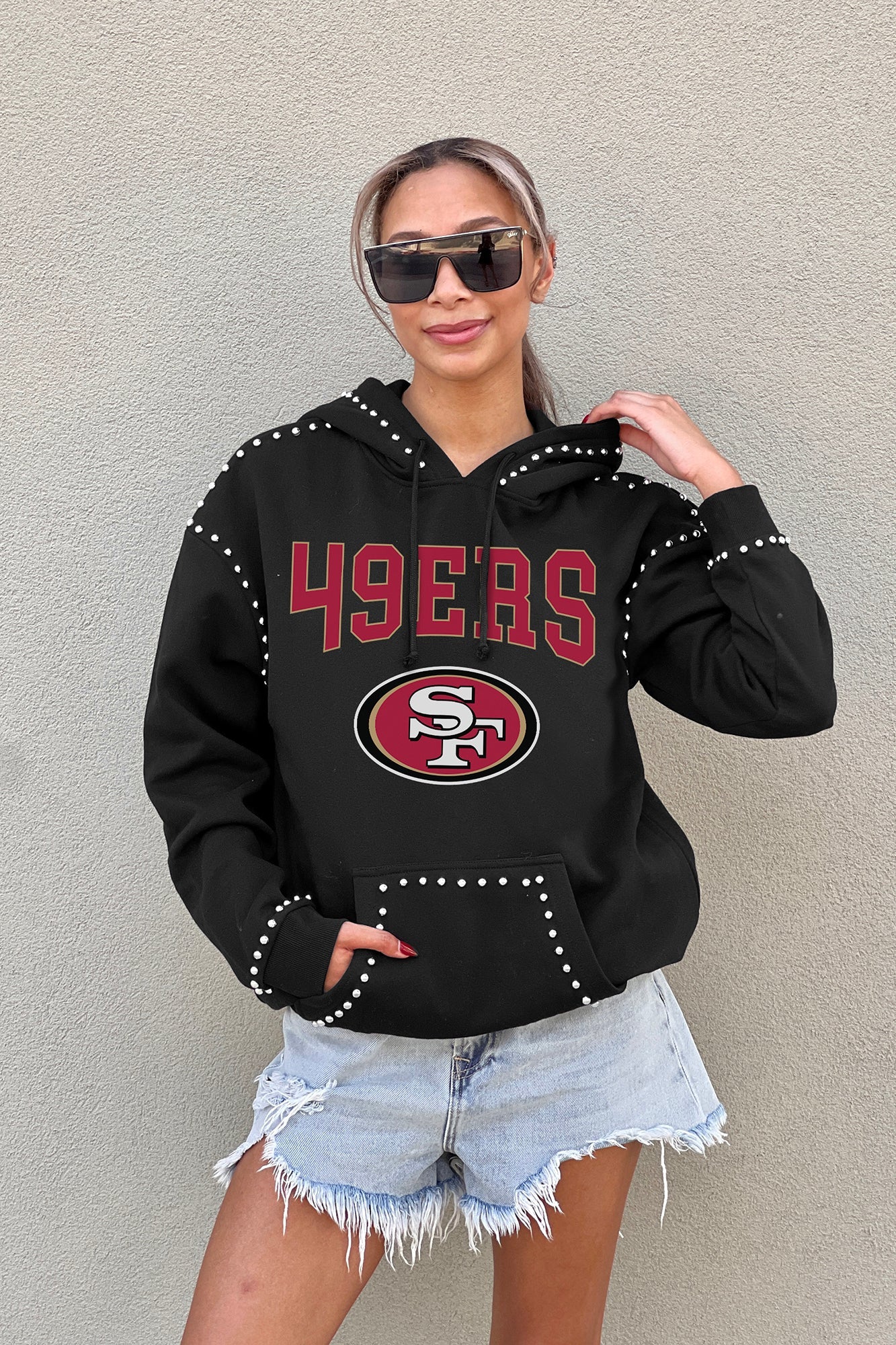 SAN FRANCISCO 49ERS Catch The Vibe Studded-Detail Hoodie - Image 3