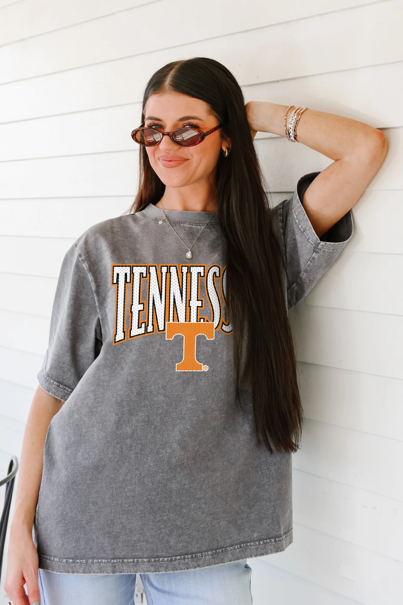 TENNESSEE VOLUNTEERS PLAYBOOK WIN OVERSIZED CREWNECK TEE - Image 3